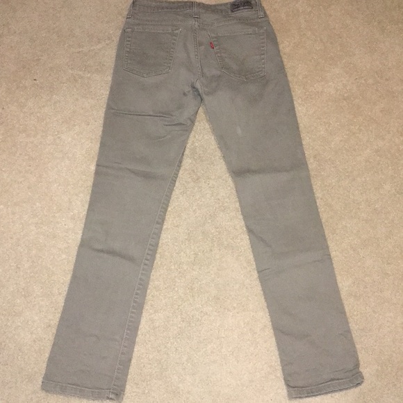 Levi’s Mid Rise Skinny - Picture 5 of 6